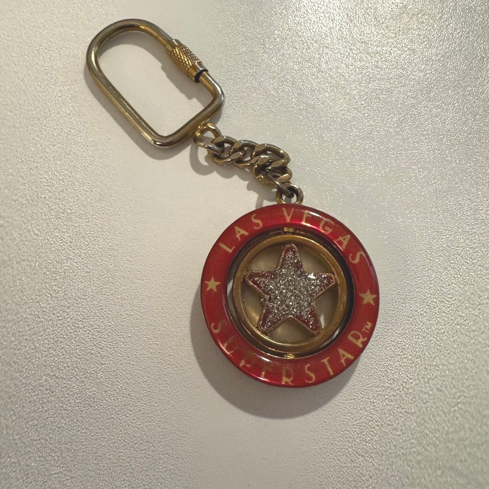 Las Vegas Superstar Rotating Star Keychain Red Gold Glittery‎ Souvenir